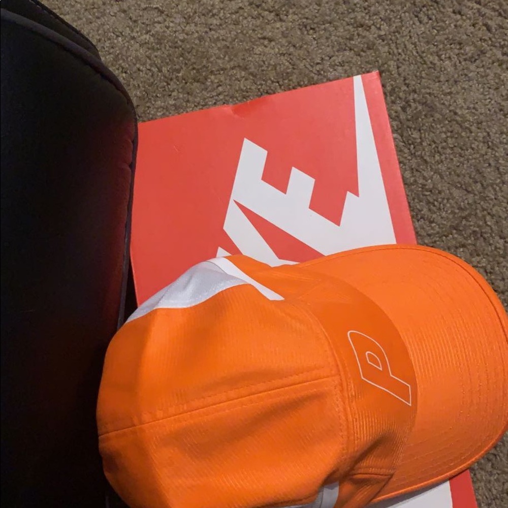 Palace hat